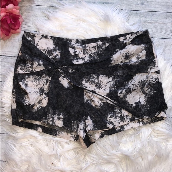 Free People Pants - Free People Sarong Floral Skort Wrap Shorts